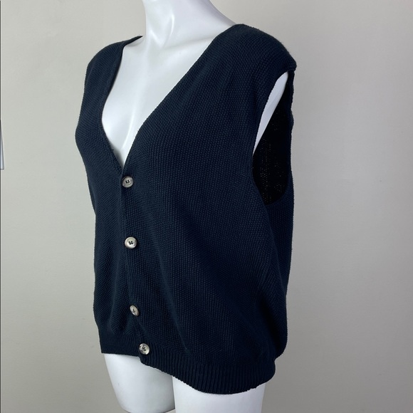 Union Pier Sportswear Vintage Sleeveless Cardigan Sweater - Picture 3 of 8
